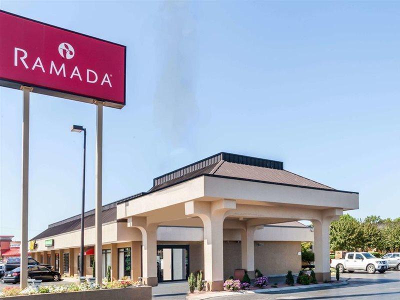 Ramada By Wyndham Lebanon Hotell Eksteriør bilde
