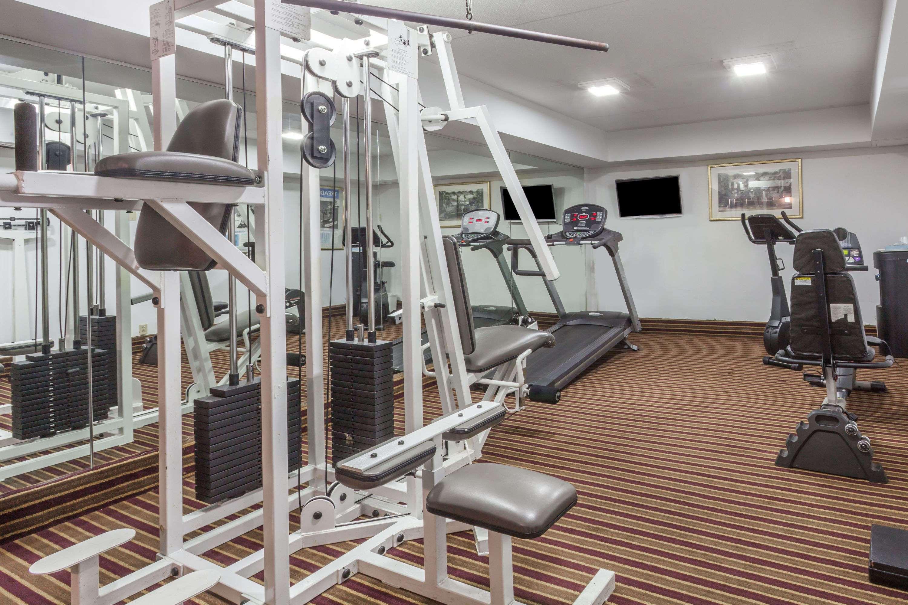 Ramada By Wyndham Lebanon Hotell Eksteriør bilde
