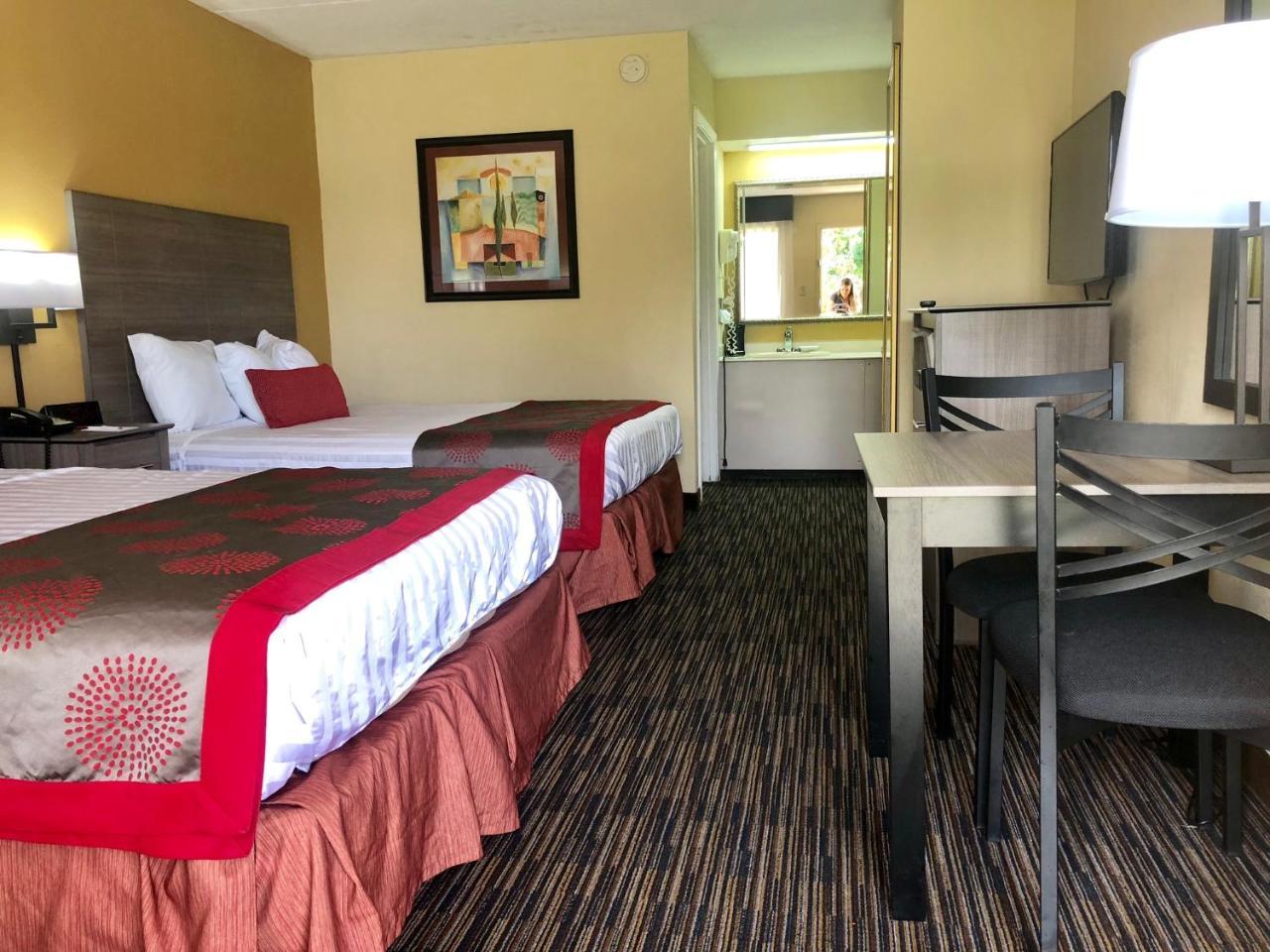 Ramada By Wyndham Lebanon Hotell Eksteriør bilde
